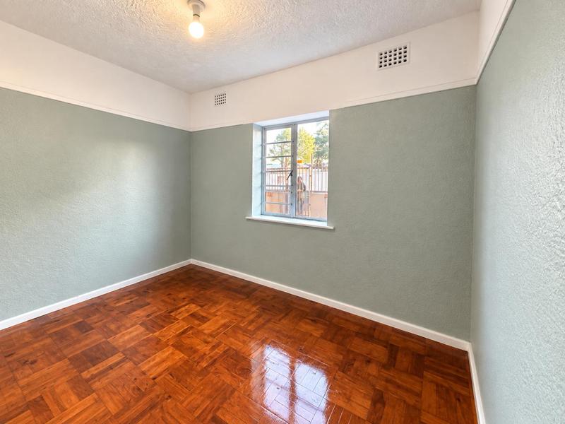To Let 2 Bedroom Property for Rent in Wynberg Western Cape